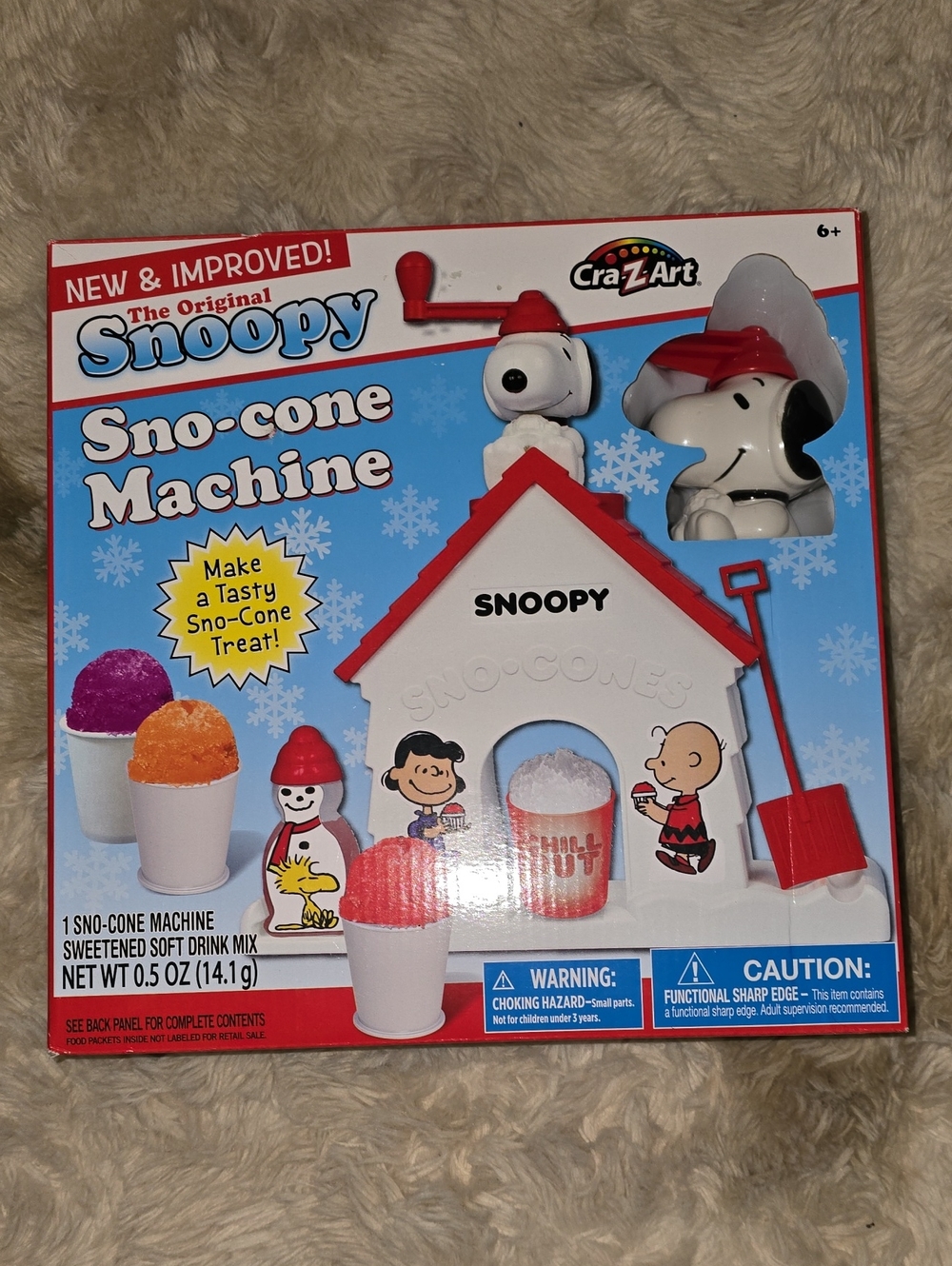 Cra-Z-Art Snoopy Sno-cone Machine - White and Red
